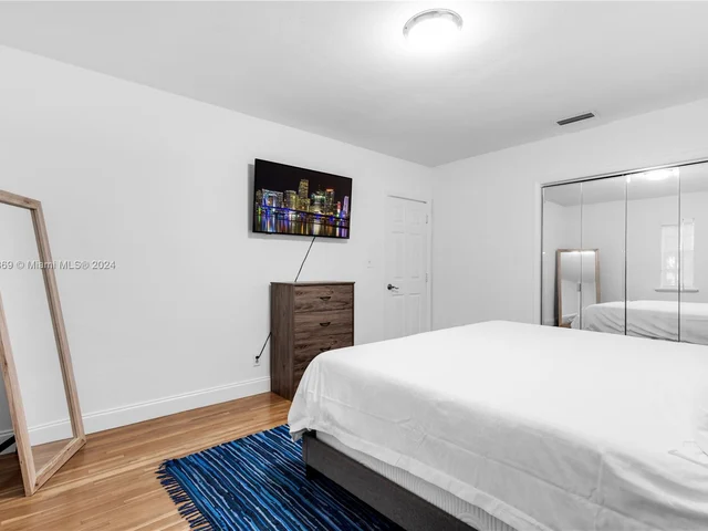 7800 SW 96th St, Miami FL 33156