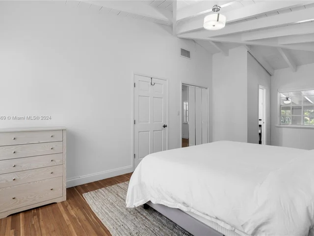 7800 SW 96th St, Miami FL 33156