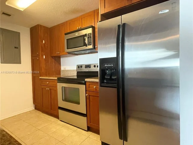 36 NW 6th Ave # 1004, Miami FL 33128