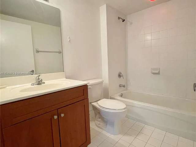 36 NW 6th Ave # 1004, Miami FL 33128