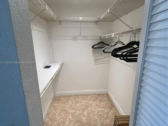 2301 S Ocean Dr # 506, Hollywood FL 33019