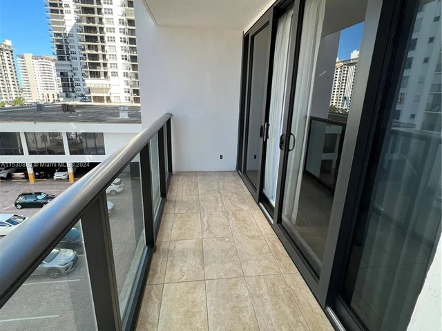 2301 S Ocean Dr # 506, Hollywood FL 33019