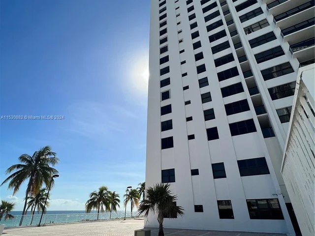 2301 S Ocean Dr # 506, Hollywood FL 33019