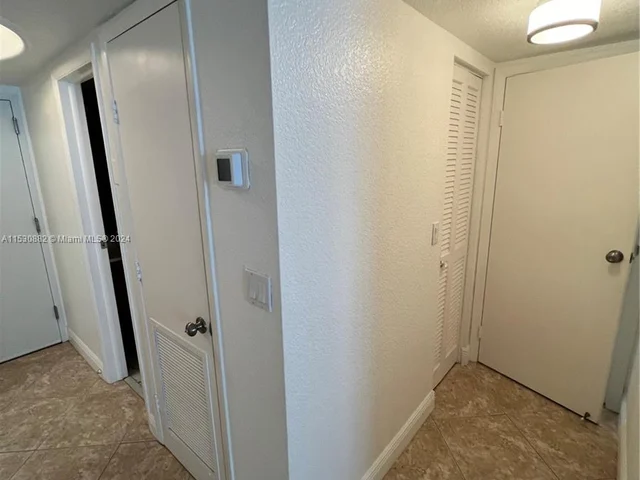 2301 S Ocean Dr # 506, Hollywood FL 33019