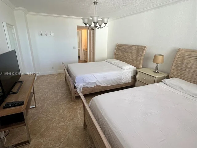 2301 S Ocean Dr # 506, Hollywood FL 33019