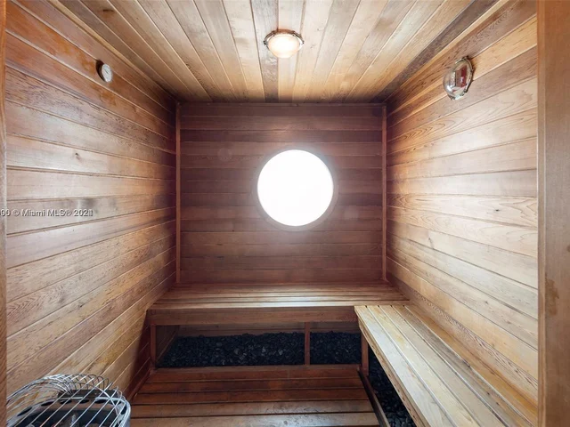 540 West Ave # 1514, Miami Beach FL 33139