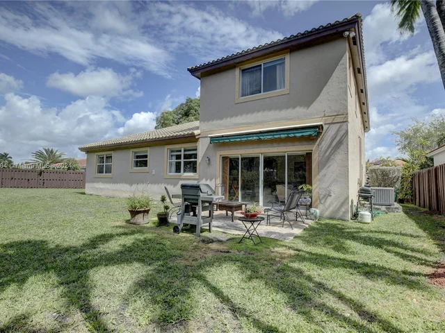 6578 NW 113th Pl, Doral FL 33178