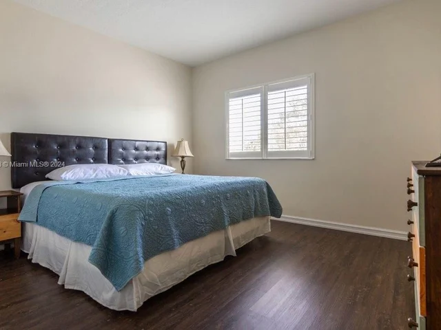 12625 SW 91st St # 203, Miami FL 33186