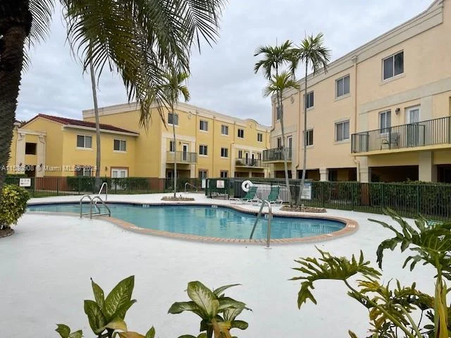 12625 SW 91st St # 203, Miami FL 33186