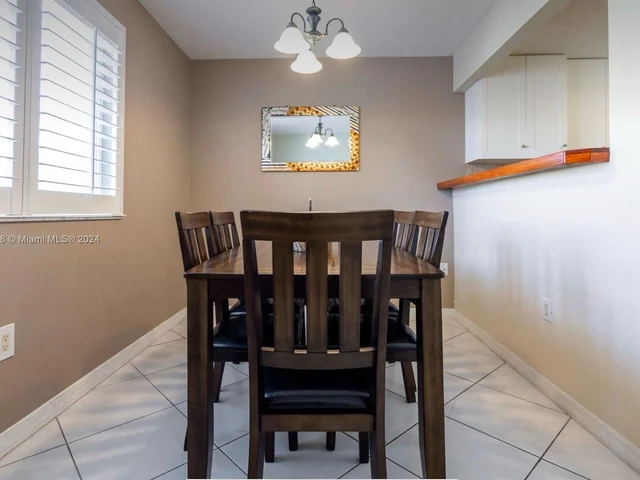 12625 SW 91st St # 203, Miami FL 33186