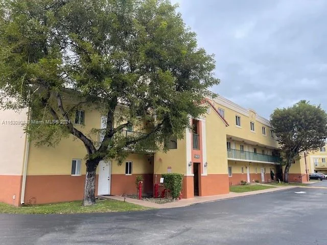 12625 SW 91st St # 203, Miami FL 33186