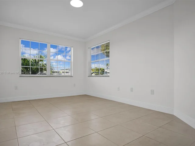 10765 SW 108th Ave # 205, Miami FL 33176