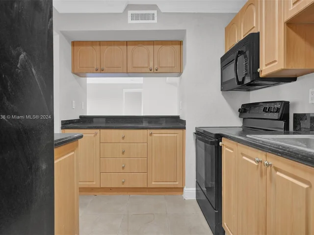 10765 SW 108th Ave # 205, Miami FL 33176