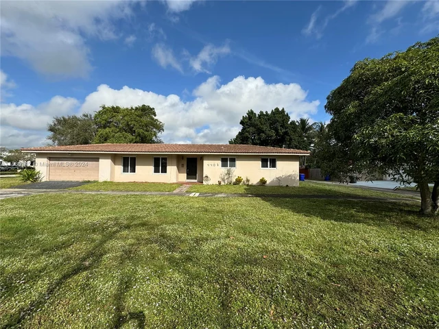 4407 Arthur St # 4407, Hollywood FL 33021