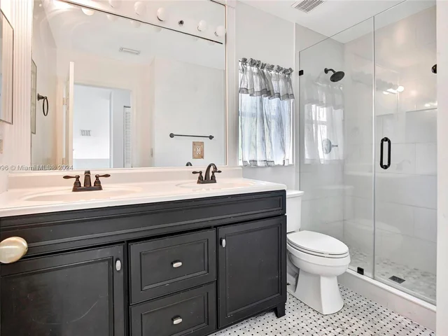 3561 NW 109th Ter, Sunrise FL 33351