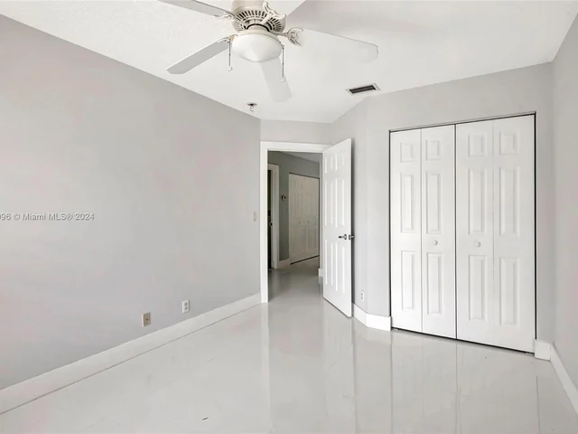 3561 NW 109th Ter, Sunrise FL 33351