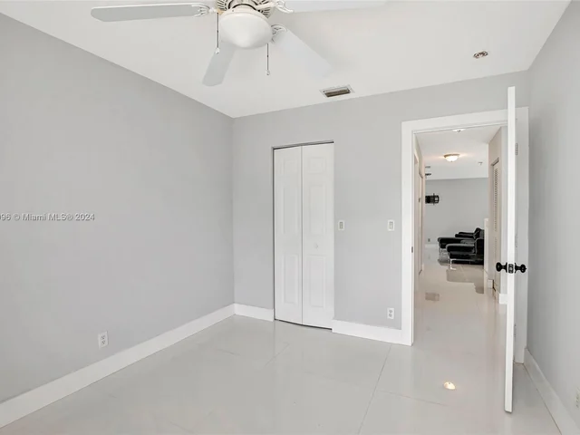 3561 NW 109th Ter, Sunrise FL 33351