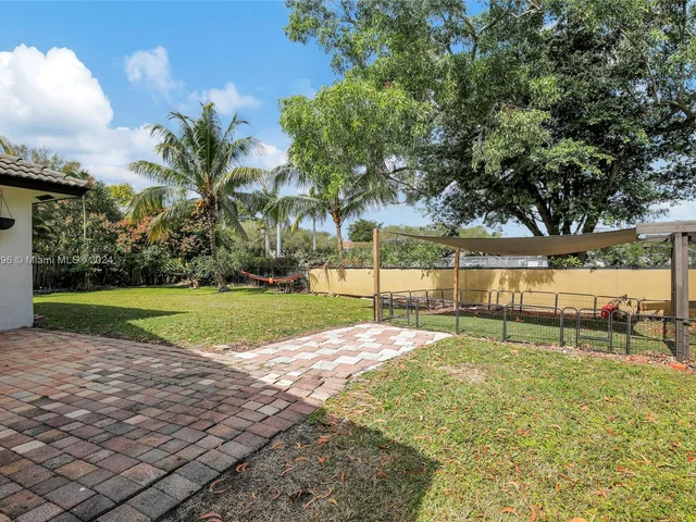 3561 NW 109th Ter, Sunrise FL 33351