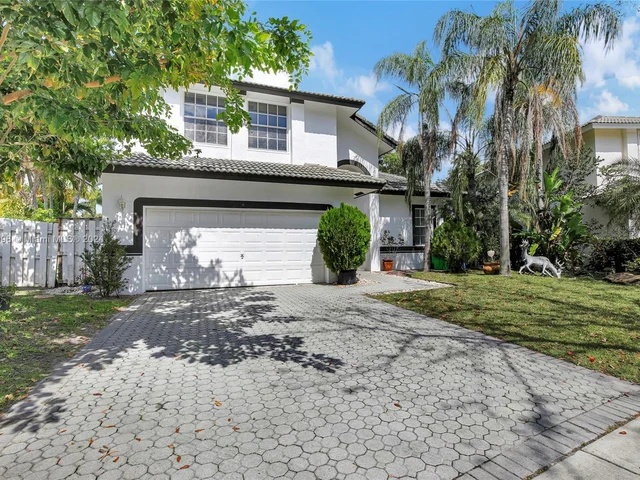 3561 NW 109th Ter, Sunrise FL 33351