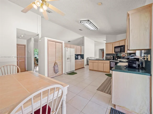 15200 SW 167 ST, Miami FL 33187