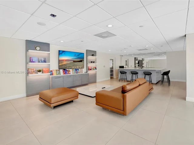 155 SE Ocean Lane Dr # 1006, Key Biscayne FL 33149