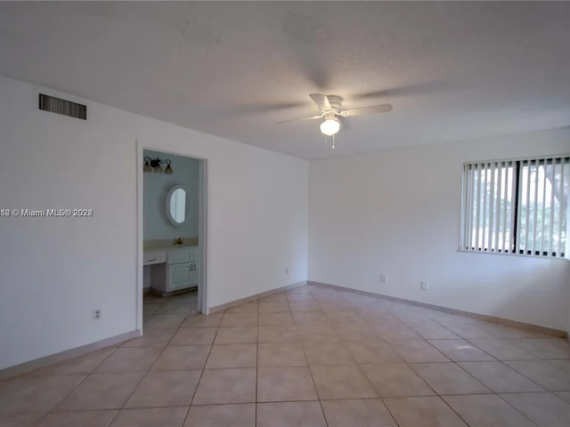 8005 NW 15th Mnr # 1, Plantation FL 33322