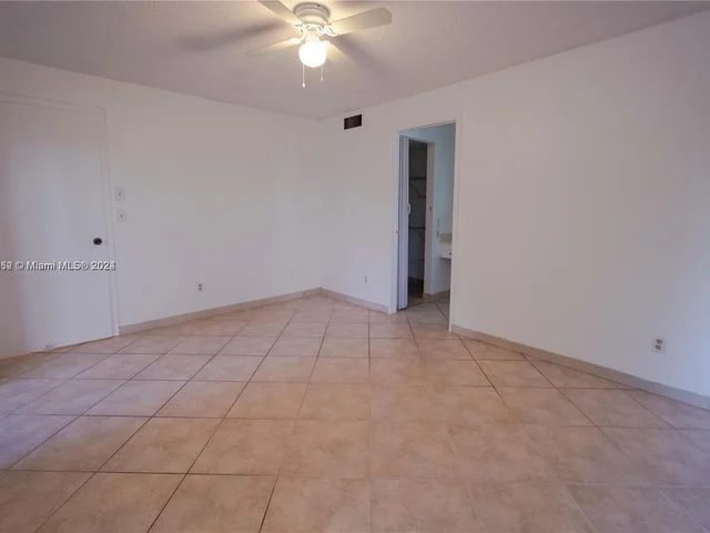 8005 NW 15th Mnr # 1, Plantation FL 33322