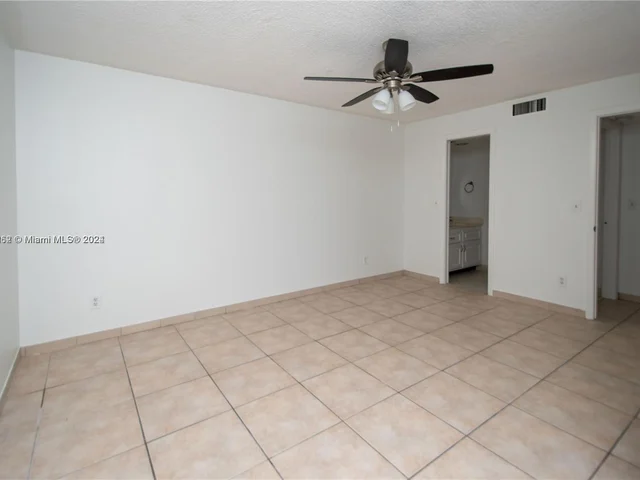 8005 NW 15th Mnr # 1, Plantation FL 33322