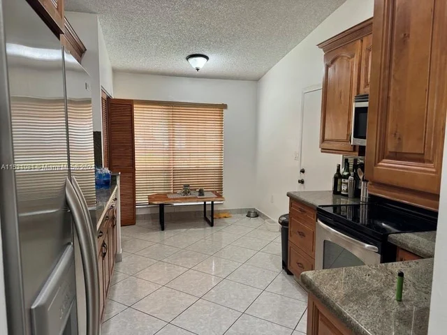 5566 NW 102nd Pl # 0, Doral FL 33178