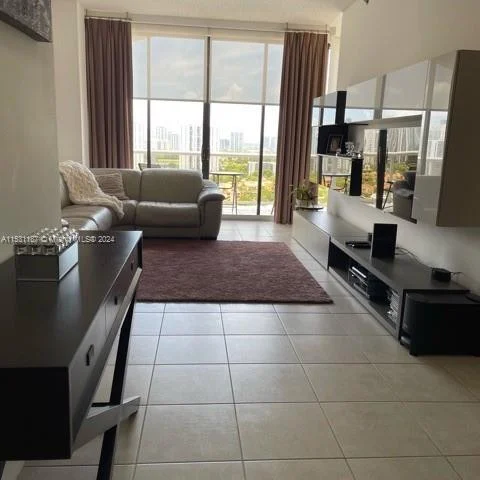 3598 Yacht Club Dr # 4, Aventura FL 33180