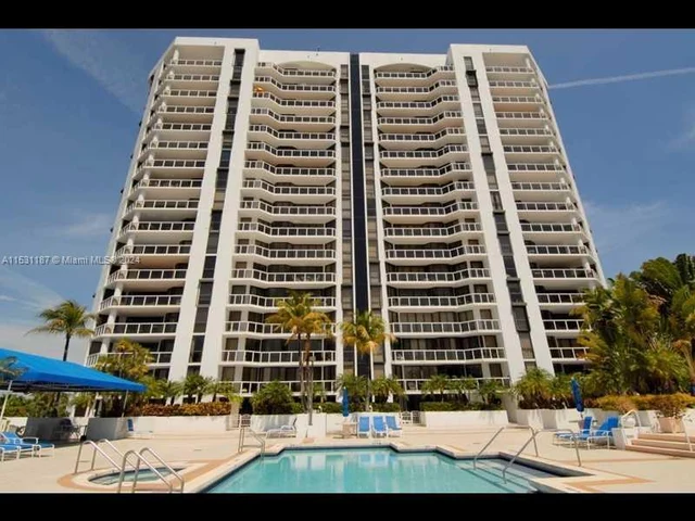 3598 Yacht Club Dr # 4, Aventura FL 33180