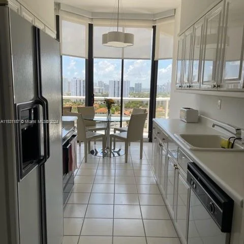 3598 Yacht Club Dr # 4, Aventura FL 33180