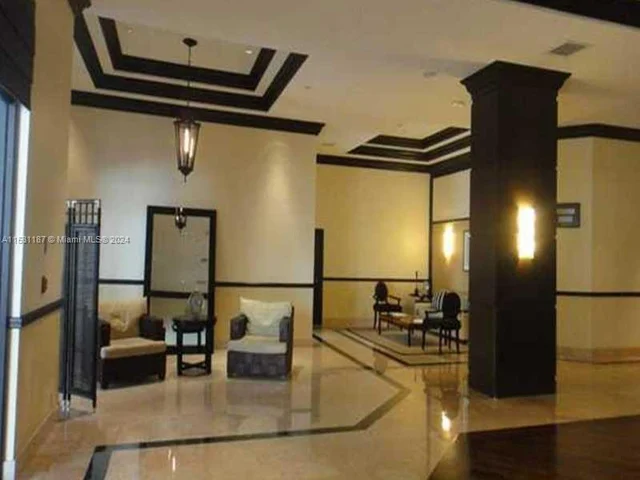 3598 Yacht Club Dr # 4, Aventura FL 33180