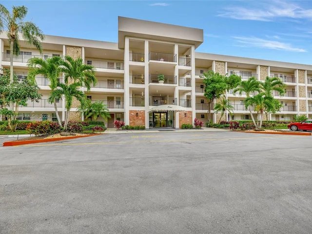 2800 N Palm Aire Dr # 310, Pompano Beach FL 33069