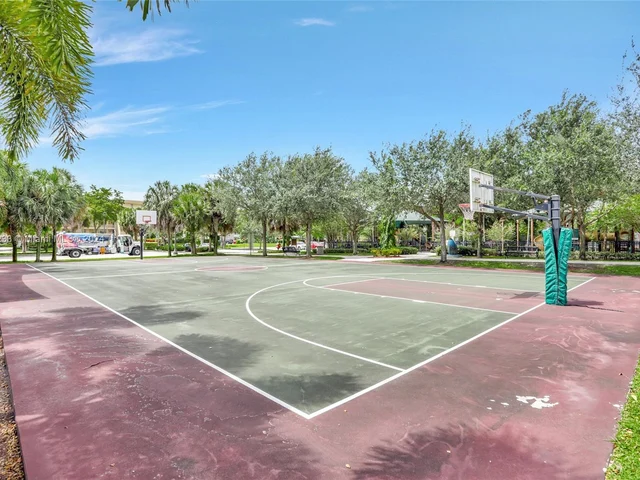 2800 N Palm Aire Dr # 310, Pompano Beach FL 33069