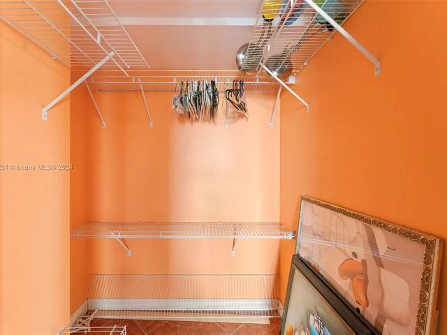 251 174th St # 319, Sunny Isles Beach FL 33160