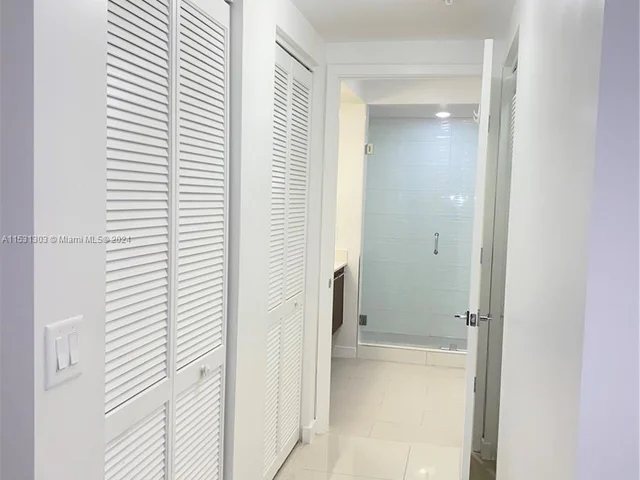 7751 NW 107th Ave # 215, Doral FL 33178