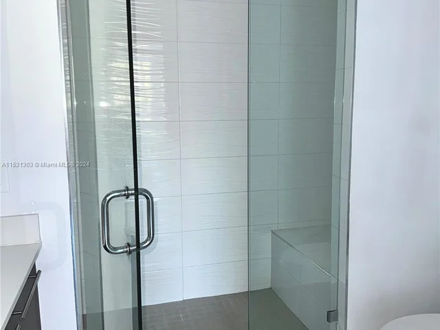 7751 NW 107th Ave # 215, Doral FL 33178