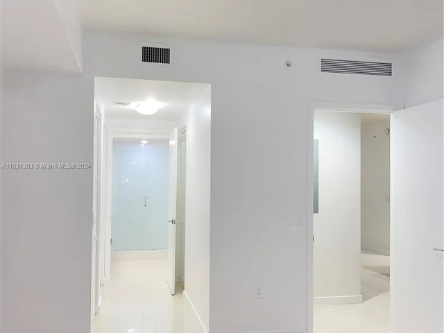 7751 NW 107th Ave # 215, Doral FL 33178