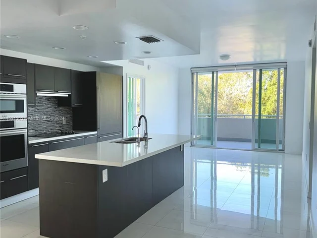 7751 NW 107th Ave # 215, Doral FL 33178