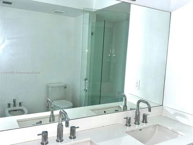 7751 NW 107th Ave # 215, Doral FL 33178