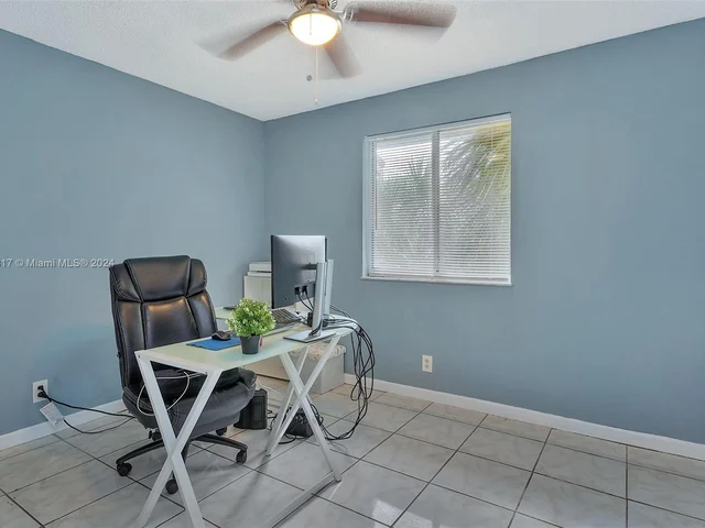3001 N Oakland Forest Dr # 301, Oakland Park FL 33309