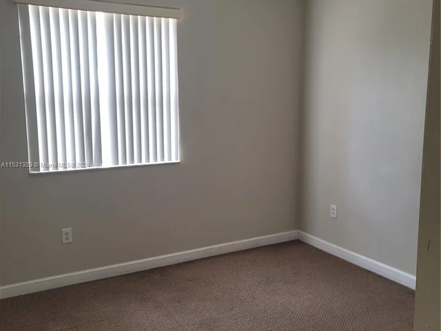 933 NE 42nd Ave, Homestead FL 33033