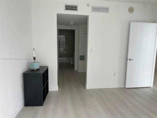 1750 N Bayshore Dr # 2502, Miami FL 33132