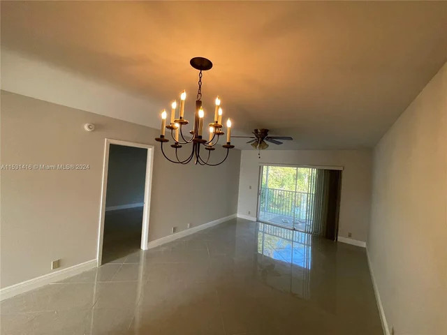 130 Lake Meryl Dr # 228, West Palm Beach FL 33411