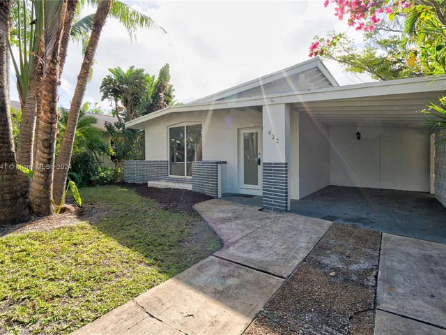 422 31st St, West Palm Beach FL 33407