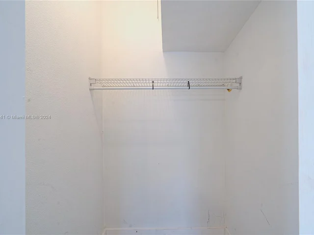 422 31st St, West Palm Beach FL 33407