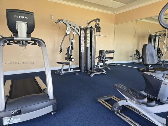 1141 NW 126th Pl, Miami FL 33182