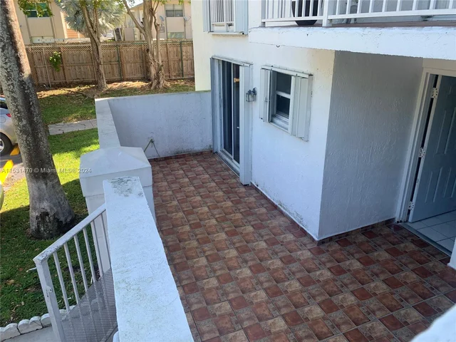 7611 SW 153rd Ct # 108, Miami FL 33193