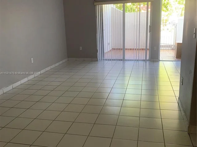 7611 SW 153rd Ct # 108, Miami FL 33193